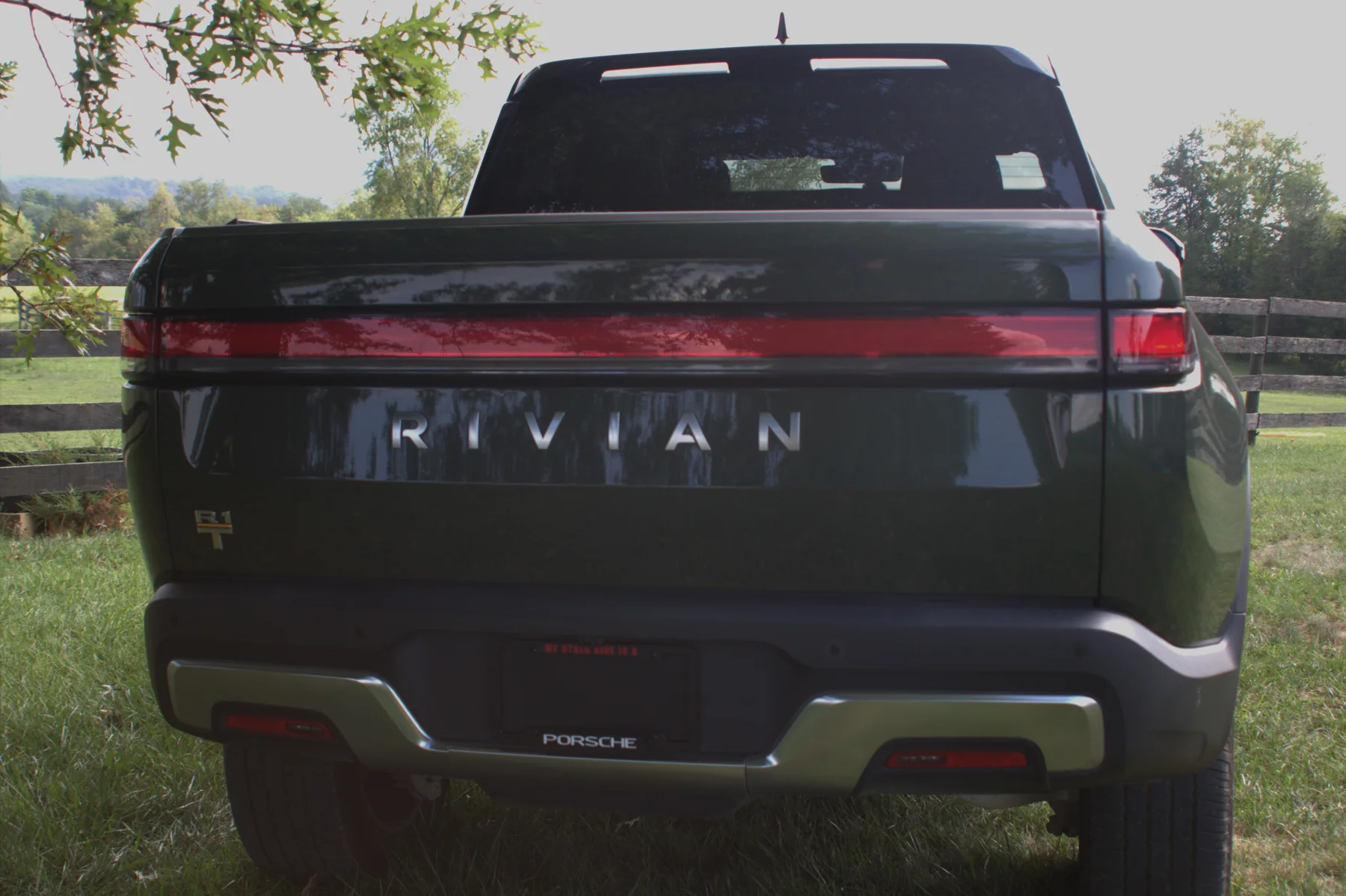 Rear vehicle view showing a KT-34 magnetic license plate frame